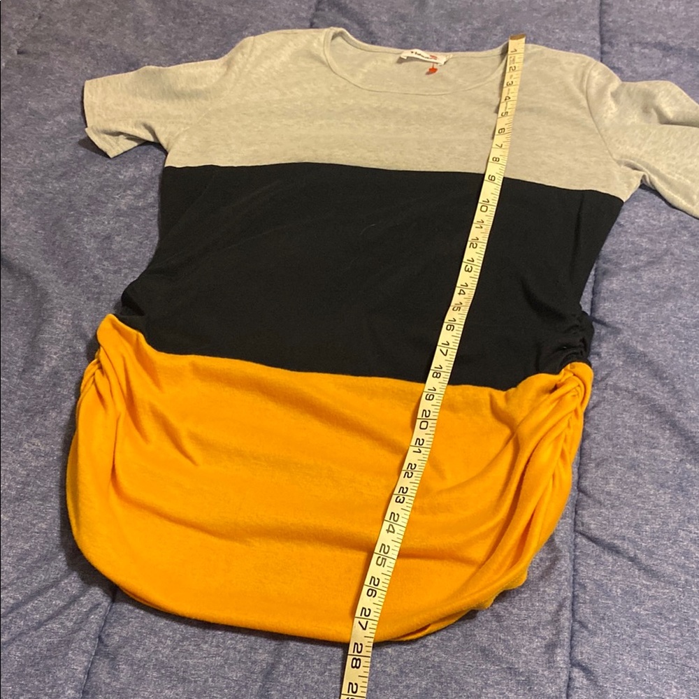Colorblock Women's Top - Gray, Navy, and Yellow - Picture 6 of 6